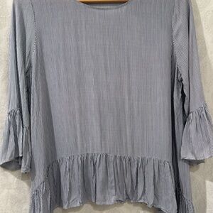 LOFT Women's Blue and White Striped Blouse